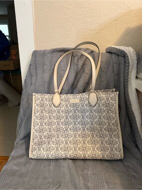 Kate Spade NWOT Tote classic clover design